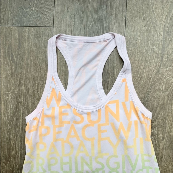 Lululemon Tank Top Rainbow Letter Logo Print Sleeveless White Racerback Size 2 - Picture 4 of 13